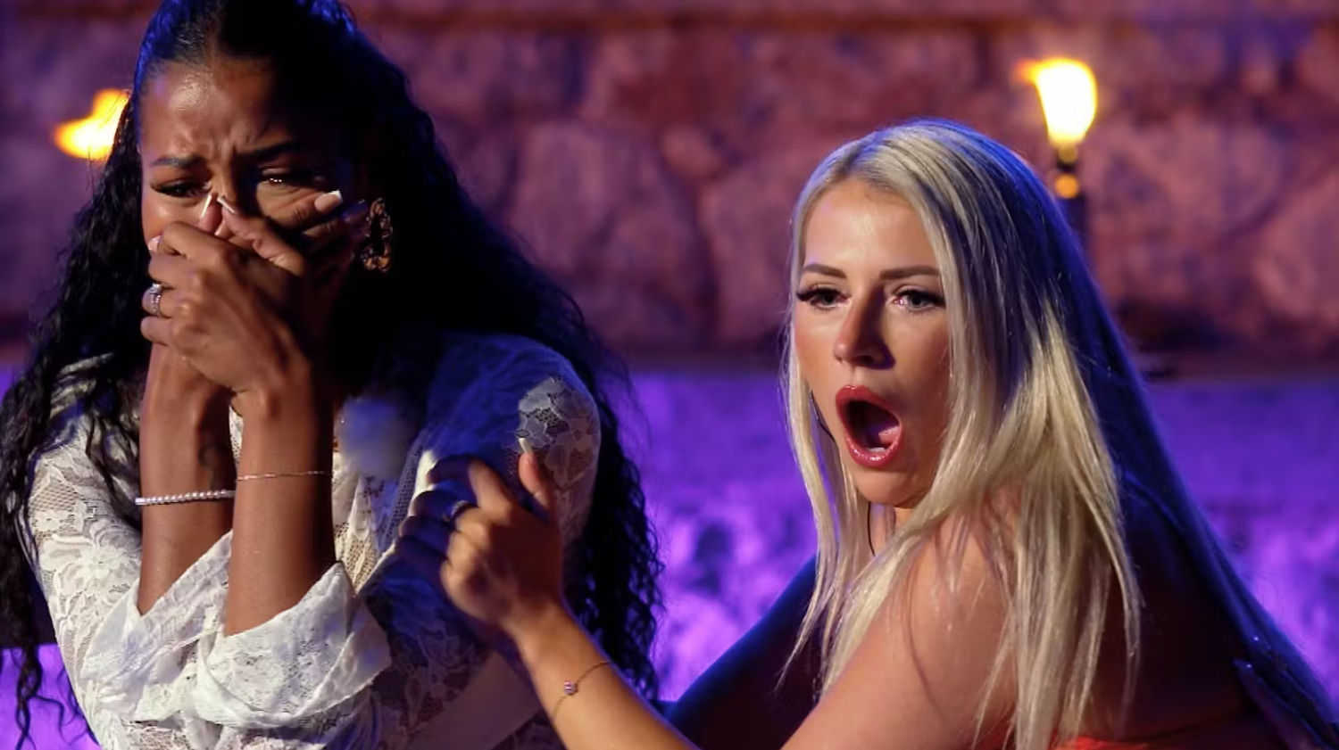 "Temptation Island VIP" entgleist: Frauen bespuckt – RTL+ zeigt’s unkommentiert